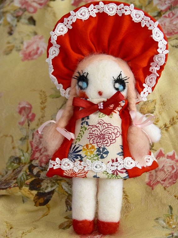 ウールフリースの文化人形　小　リナ 1枚目の画像