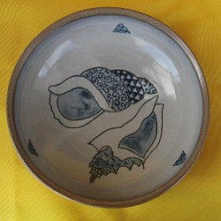 貝文様の平鉢 1枚目の画像