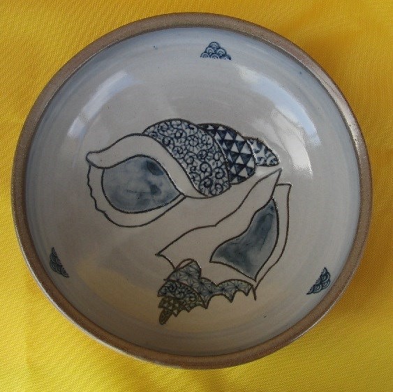貝文様の平鉢 1枚目の画像