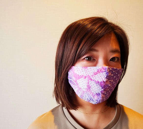 夏マスク 接触冷感素材有松絞りマスク （パープル） 1枚目の画像