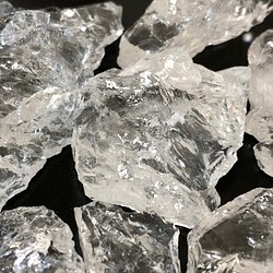 アーカンソー州産 水晶 ラフさざれ 100g ③ 1枚目の画像