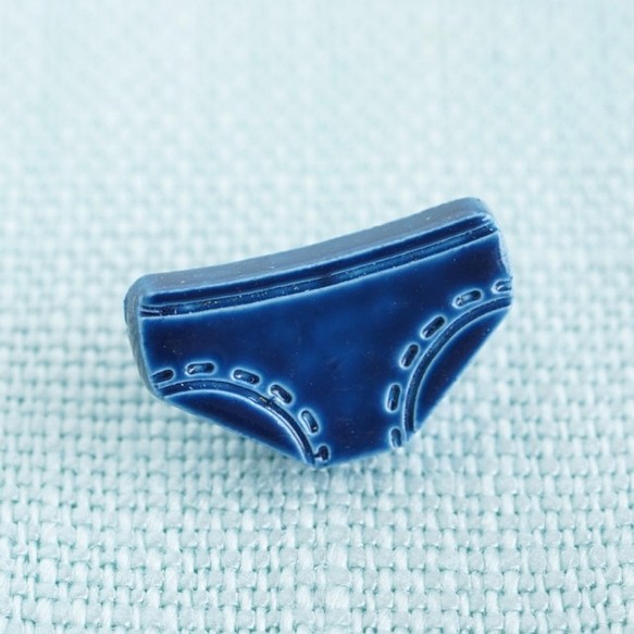 (3個) 12mm パンツのボタン　ネイビー　フランス製 ＊ 子ども服　紺色 1枚目の画像