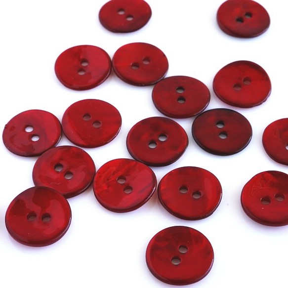 3個) 12mm カラー貝ボタン 深紅 フランス製 ＊ 天然素材 シェルボタン