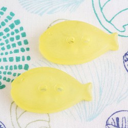 (3個) 黄色いお魚のボタン　フランス製 1枚目の画像