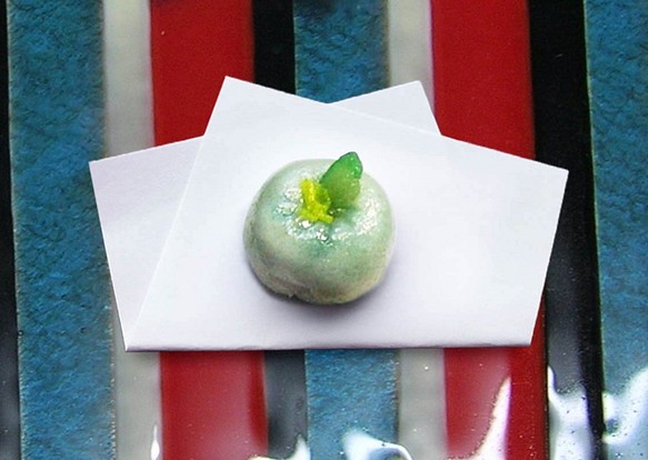 ガラス細工・ガラス工芸で作った和菓子・酒蒸し柚子饅頭 1枚目の画像