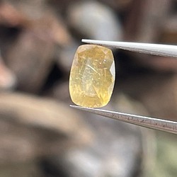ジルコンルース シルキーゴールドジルコン 1.96カラット 天然宝石 スリランカ原産 - 天然石