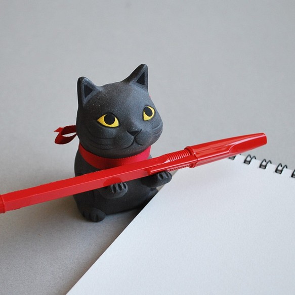 猫のペン置き(お座り猫・黒猫)【受注制作】ご注文前には必ずメッセージで納期をお確かめください 1枚目の画像