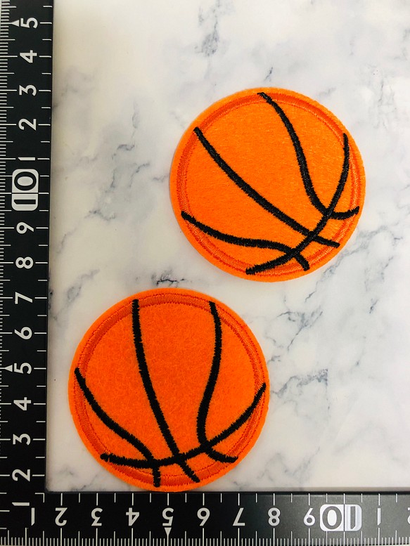 2枚入バスケットボール　刺繍アイロンワッペン 1枚目の画像