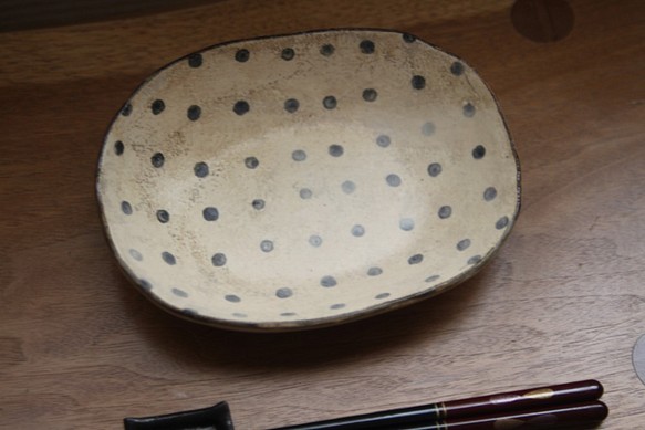 楕円深皿　豆絞り 1枚目の画像