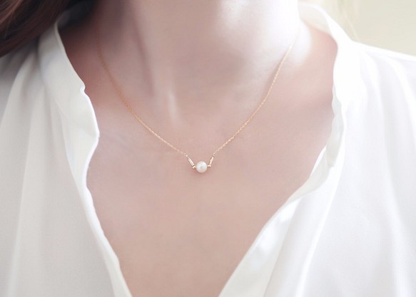 14kgf  淡水パール　Vネックレス 『 White fresh water pearl-  V necklace 』 1枚目の画像