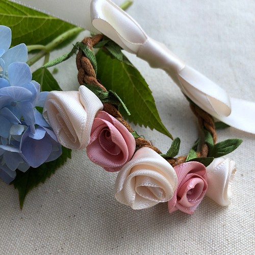 うさぎ用耳飾り バラの花かんむり ペット服・アクセサリー RICE＆LUCRA 