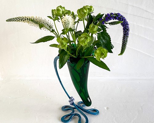 スタンドコーン型フラワーベース・花型底・ディープグリーン+青緑・一点物作品