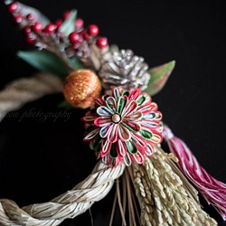 New year wreath 「Shimenawa.RD001 small」つまみ細工のしめ縄飾り 1枚目の画像