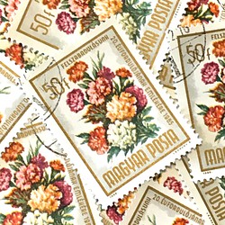 花の切手 カーネーション 10枚入 ハンガリー（外国切手・古切手）｜アンティーク・ヴィンテージ 1枚目の画像