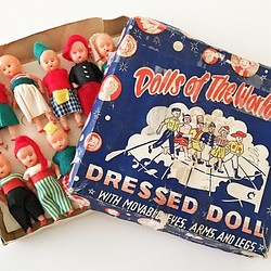 微型塑料娃娃|復古與古董 第1張的照片