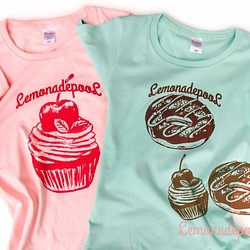 カップケーキ柄(ピンク)、ドーナツ柄(ミント)Tシャツ 1枚目の画像