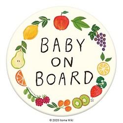 Baby on Board「果物リース」車用　カーマグネット／赤ちゃんが乗ってます 1枚目の画像