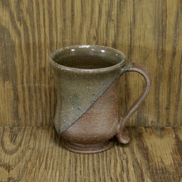 陶器マグカップ・トランジスタ（赤土）【201008】 1枚目の画像