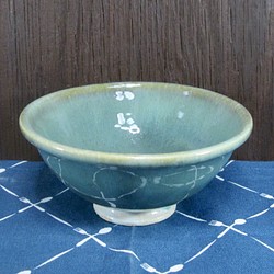 陶器 ご飯茶碗（大） 白濁みどり【210504】 1枚目の画像