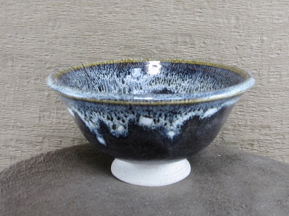 陶器ご飯茶碗（大）青黒＋白 1枚目の画像