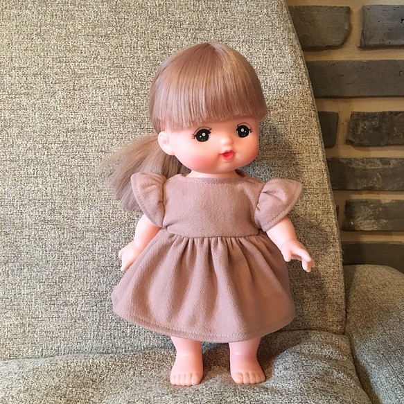 メルちゃんサイズのお洋服⭐︎フリル袖ワンピース おもちゃ