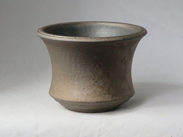 Kinguro Pot（植木鉢） 1枚目の画像
