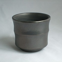 銀黒ポット（植木鉢） 1枚目の画像