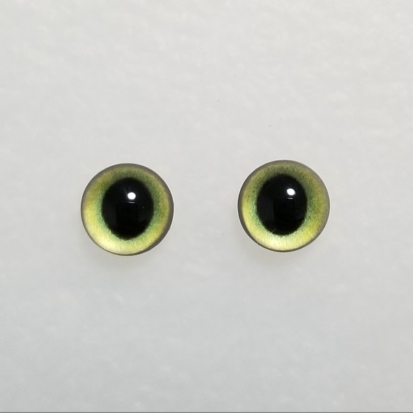 U30　猫の瞳　８㎜　グラスアイ　羊毛フェルト用 1枚目の画像