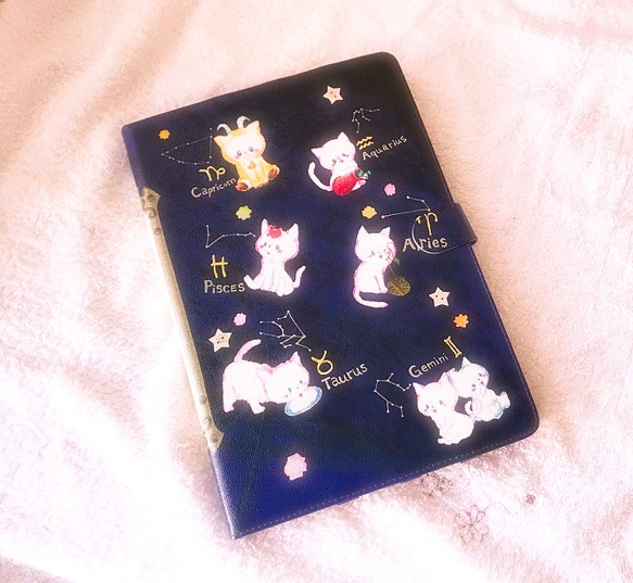 〈受注生産〉iPad(Air/mini)手帳型ケース「１２星座ねこ」 by なおちる 1枚目の画像