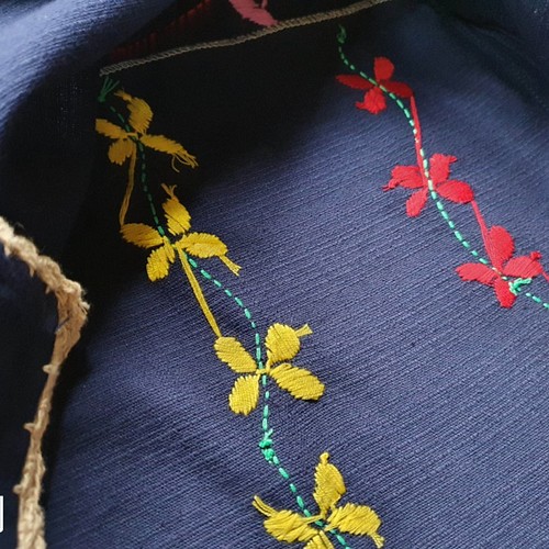 タイハンドメイド刺繍 カレン族民族衣装スタイル シャツ・ブラウス 