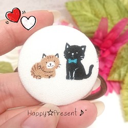 再販！猫の大人可愛いほっこりくるみボタンのヘアゴム❤️✨⑦ 送料無料 黒猫 大人女子 プレゼント ラッピング ネコ ねこ 1枚目の画像