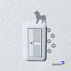 ウォールステッカー 柴犬 スイッチ・コンセント 1枚目の画像