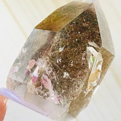 【マニフェステーション】ガーデンクリスタル　虹入り　苔入り水晶　✨ 1枚目の画像