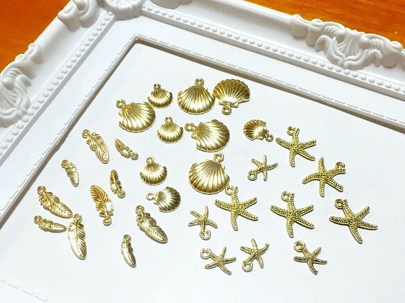 夏SALE【再販×6】<30個> 貝殻 ヒトデ 羽 大小各5個 計30個 ゴールド 1枚目の画像