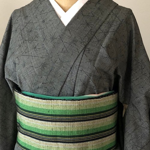 正絹 八寸かがり信州紬名古屋帯 グラデーショングリーンの縞模様 和装 