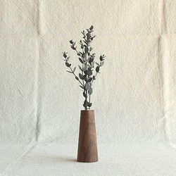 木の一輪挿し（ウォールナット） 一輪挿し・花瓶・花器 ことのは木工舎 通販｜Creema(クリーマ) 10499898