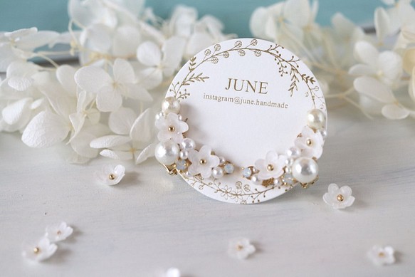 繡線菊和棉珍珠，施華洛世奇，婚禮耳環 第1張的照片