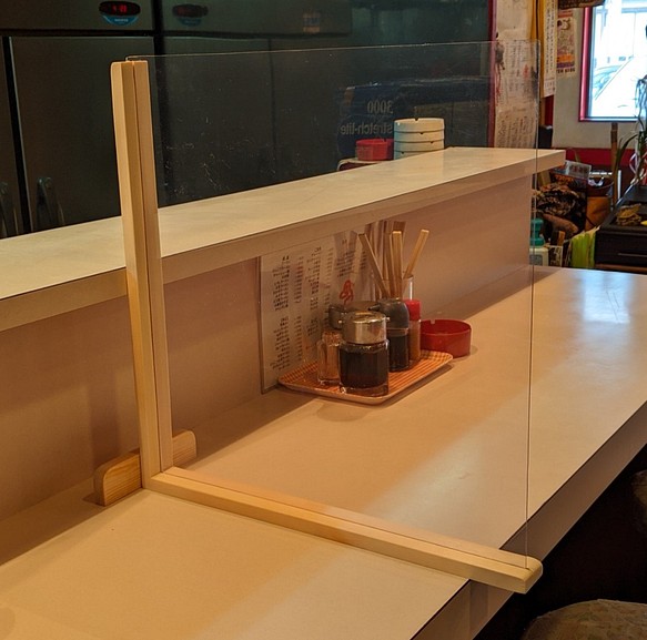 「カウンターパーテーション」4台セット　卓上　木製パーテーション　和風　パーテーション　衝立　飲食店におすすめ 1枚目の画像