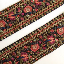 【SALE /50cm】インド刺繍リボン　ブラックxピンク 1枚目の画像