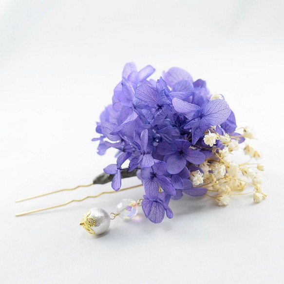 Priza繡球花和朦朧草髮飾紫色 第1張的照片