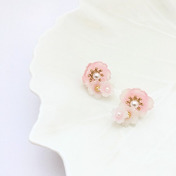 櫻花盛開的耳環/耳環 第1張的照片