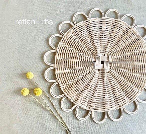 ラタンの花プレート / L その他インテリア雑貨 rattan.rhs 通販 ...