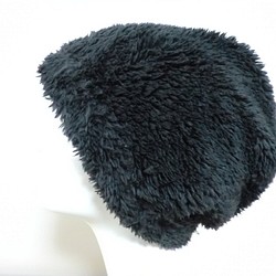 おしゃれな　ふわふわボアの暖か帽子　黒 1枚目の画像