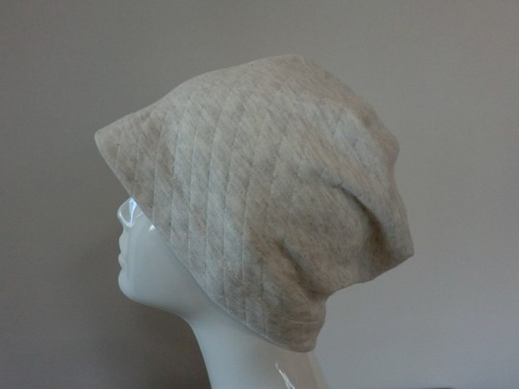 肌にやさしい綿帽子　やわらか綿の暖かキルティング　生成り 1枚目の画像