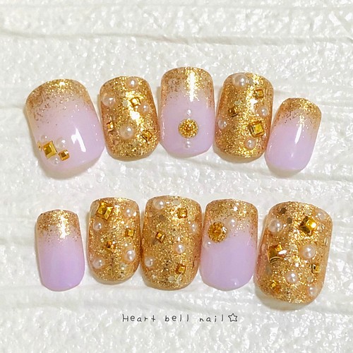 ネイルチップ 冬のキラキラネイル ネイルチップ ネイルシール Heart Bell Nail 通販 Creema クリーマ ハンドメイド 手作り クラフト作品の販売サイト