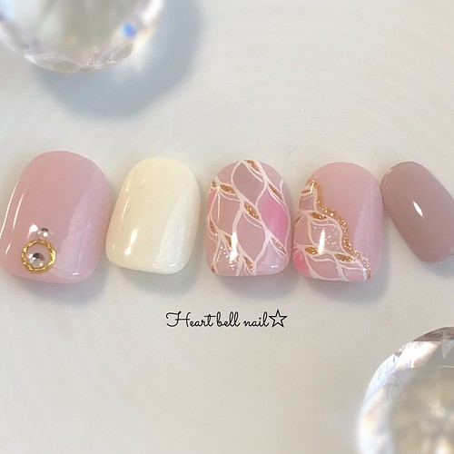 モーブピンクのゼンダングルネイル ゼンダングル柄 モーブピンク 和装 成人式 ネイルチップ ネイルシール Heart Bell Nail 通販 Creema クリーマ ハンドメイド 手作り クラフト作品の販売サイト