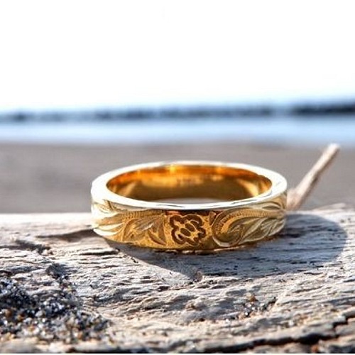 オリジナル刻印無料】Hawaiian ～さざ波のペアリング～ 結婚指輪