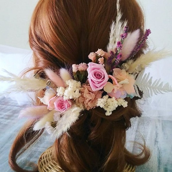 アンティークカラー パンパスグラスの髪飾り　ドライフラワー　結婚式　成人式 1枚目の画像