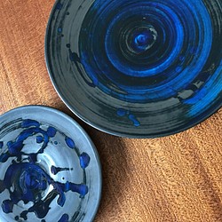 ［単品］【波佐見焼】平盛り皿　天目釉ブルー 1枚目の画像