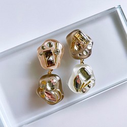 pentagon×pentagon glass nuancebrown Earrings 1枚目の画像